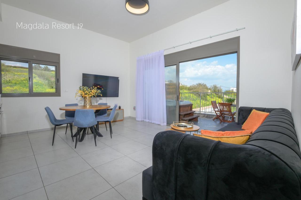 Yalarent Magdala Resort- Luxury Suites With Pool Or Jacuzzi With Sea View Migdal Luaran gambar